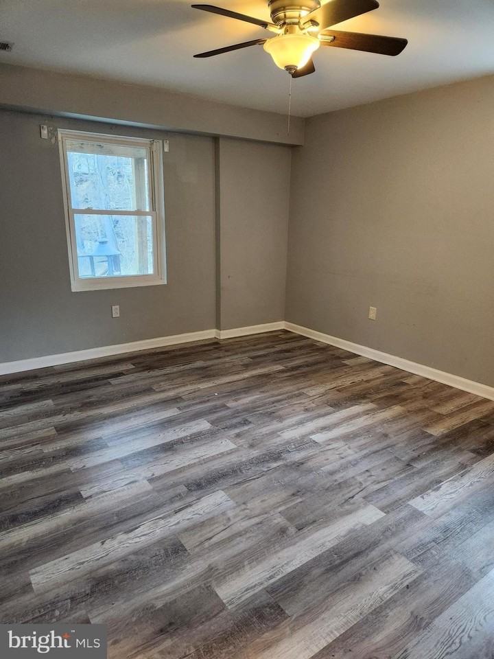 51 Ed Turner Dr Apt 101 - Photo 2 of 10