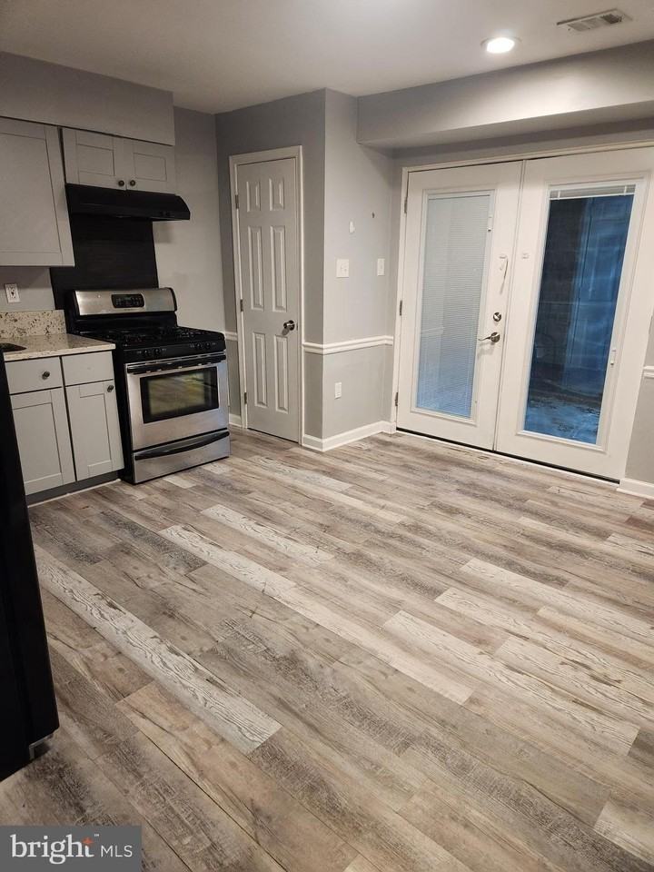 51 Ed Turner Dr Apt 101 - Photo 4 of 10