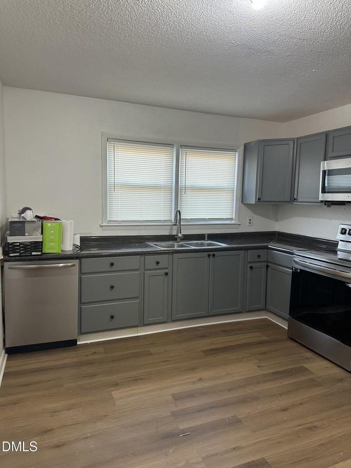 2613 Dinsmore Dr Unit 0 - Photo 4 of 8