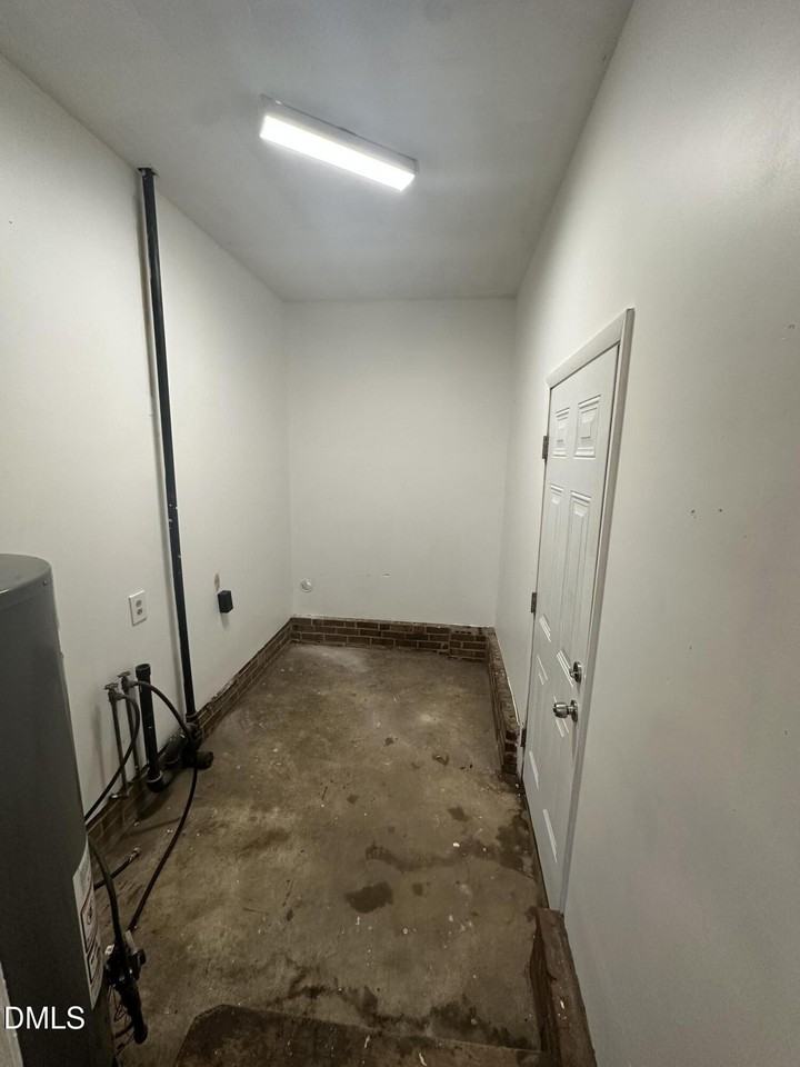 2613 Dinsmore Dr Unit 0 - Photo 5 of 8