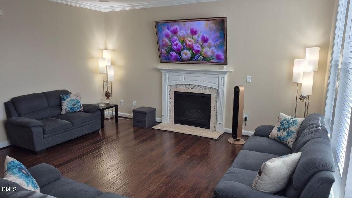 701 Tree Green Ln - Photo 6 of 31