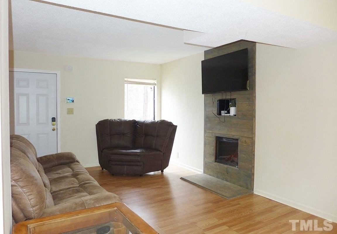 510 S Merritt Mill Rd Unit A - Photo 3 of 15