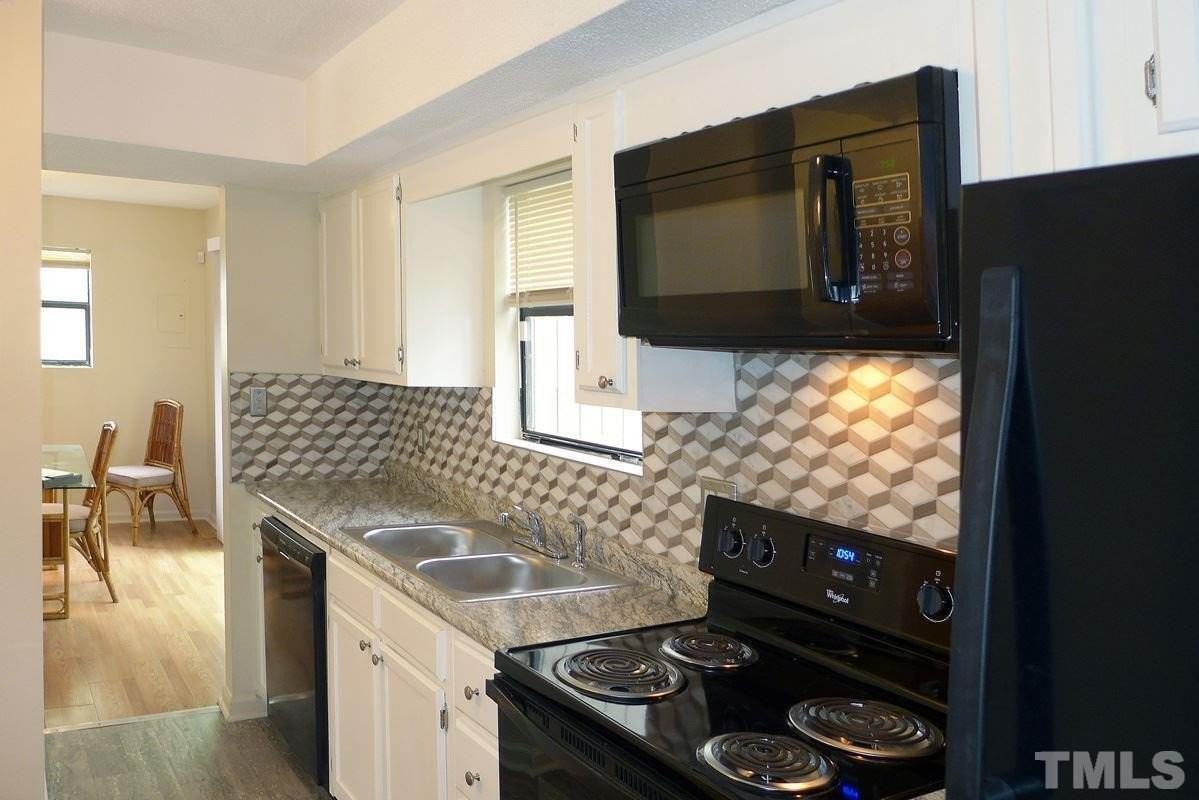 510 S Merritt Mill Rd Unit A - Photo 7 of 15