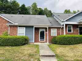 featured image of 804 Pine Forest Trl