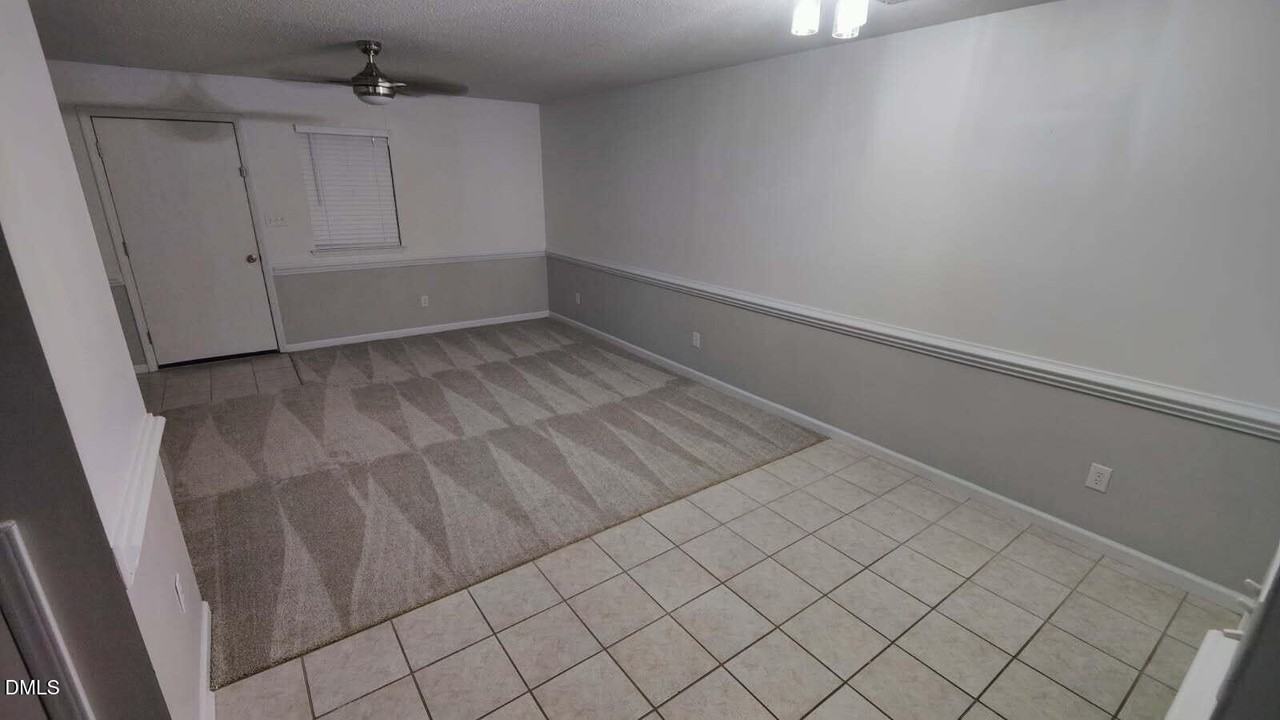 804 Pine Forest Trl - Photo 2 of 15