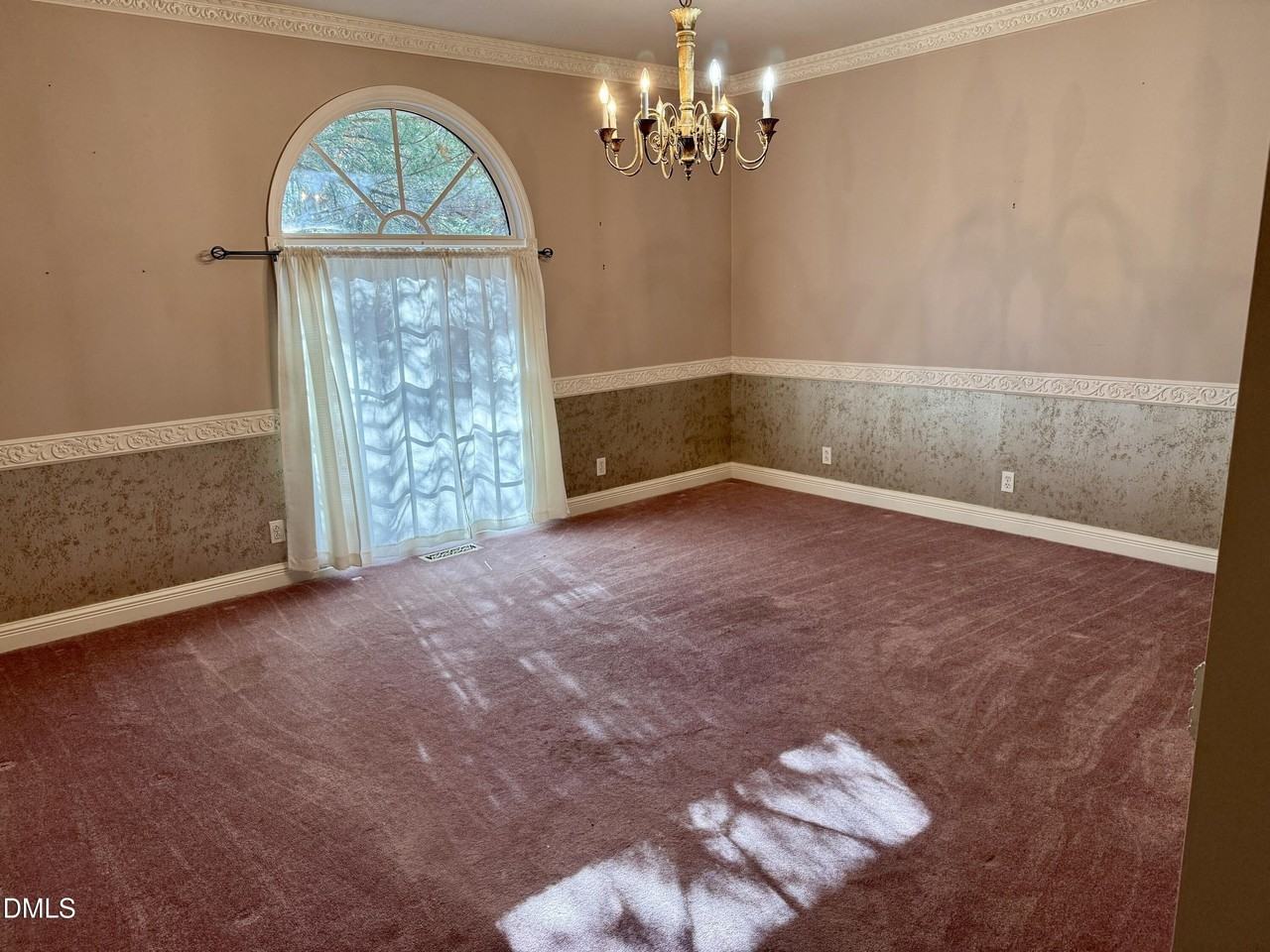 11200 Centaur Rd - Photo 6 of 8