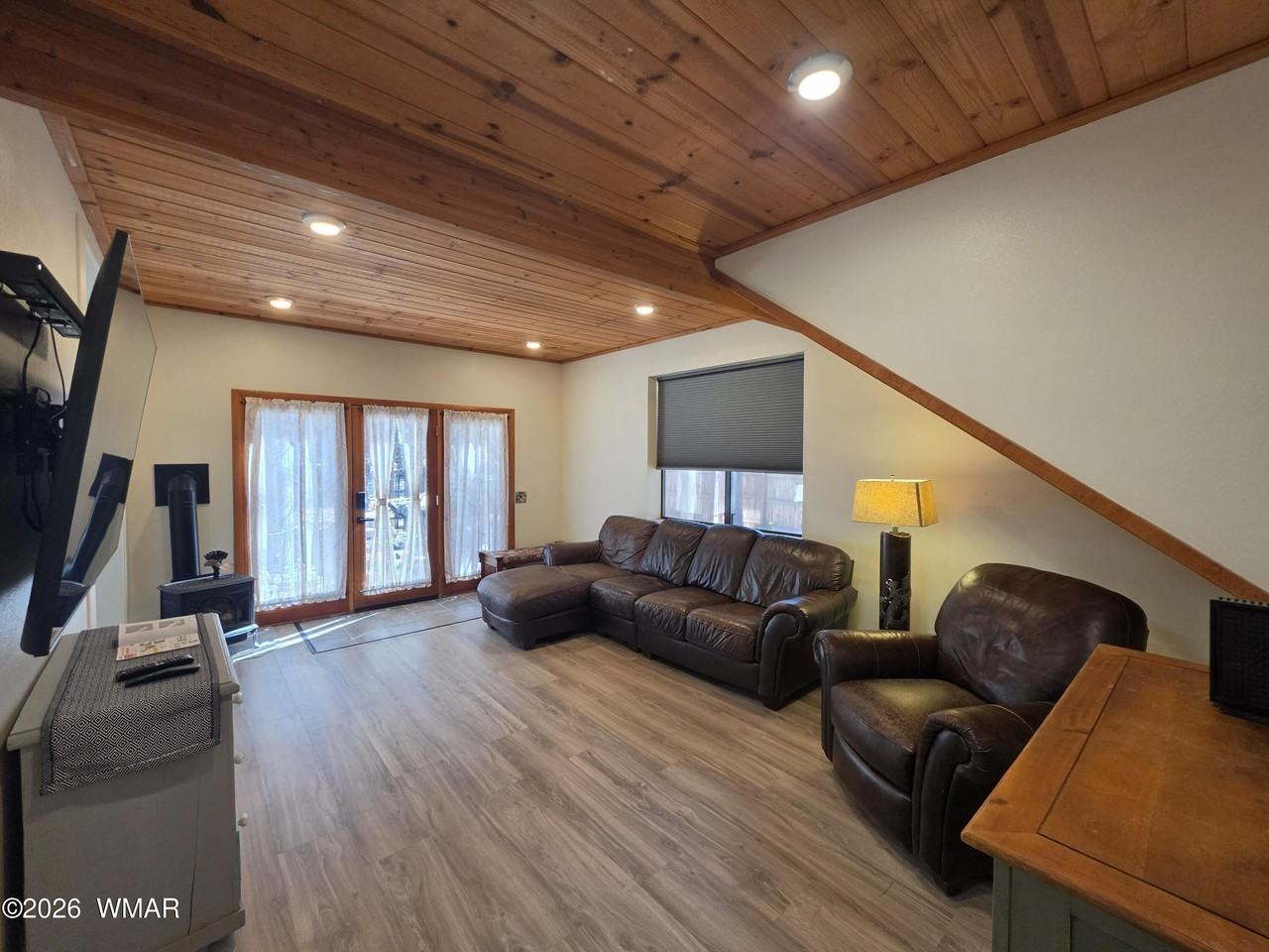 625 S Evergreen Dr - Photo 2 of 23