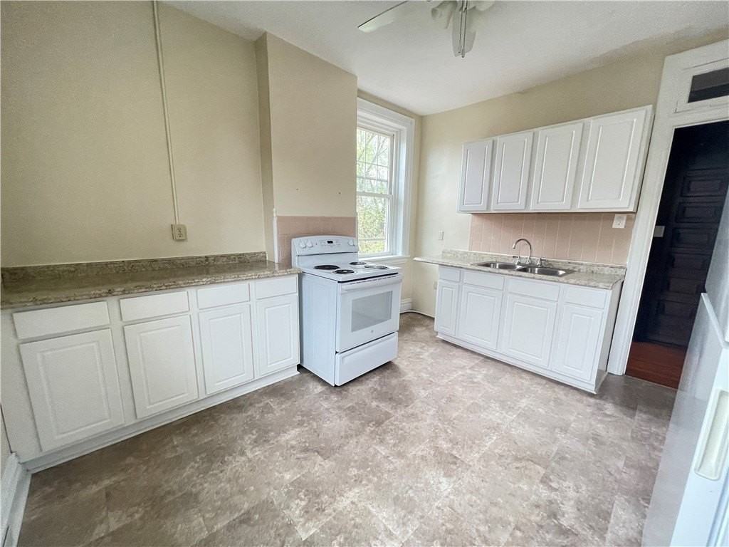 170 Lincoln Ave #2 - Photo 3 of 7