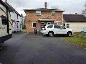 333 1/2 Garfield Ave - Photo 2 of 48