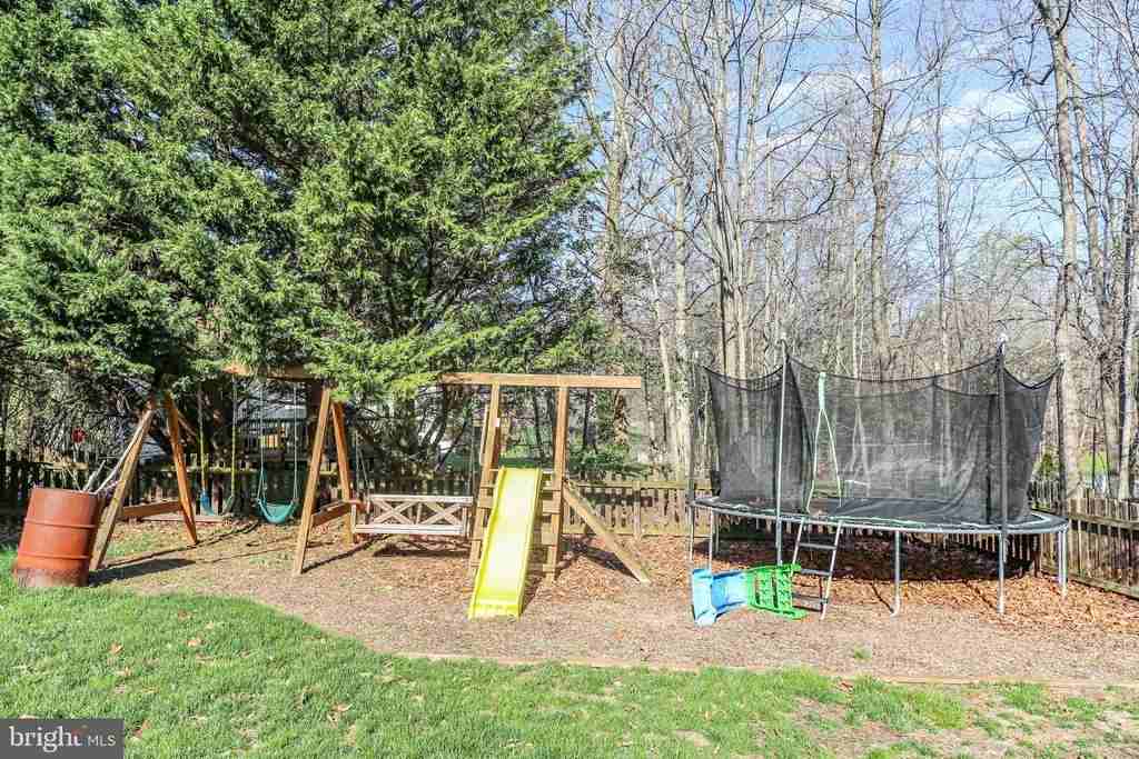 6203 N Danford St - Photo 4 of 42