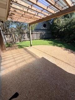 4332 Avron Blvd - Photo 3 of 12