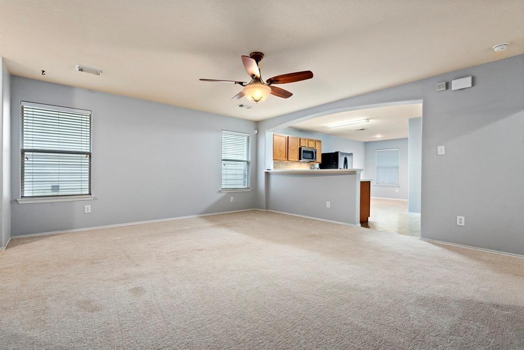 1614 Wooded Acres Dr - Photo 7 of 26