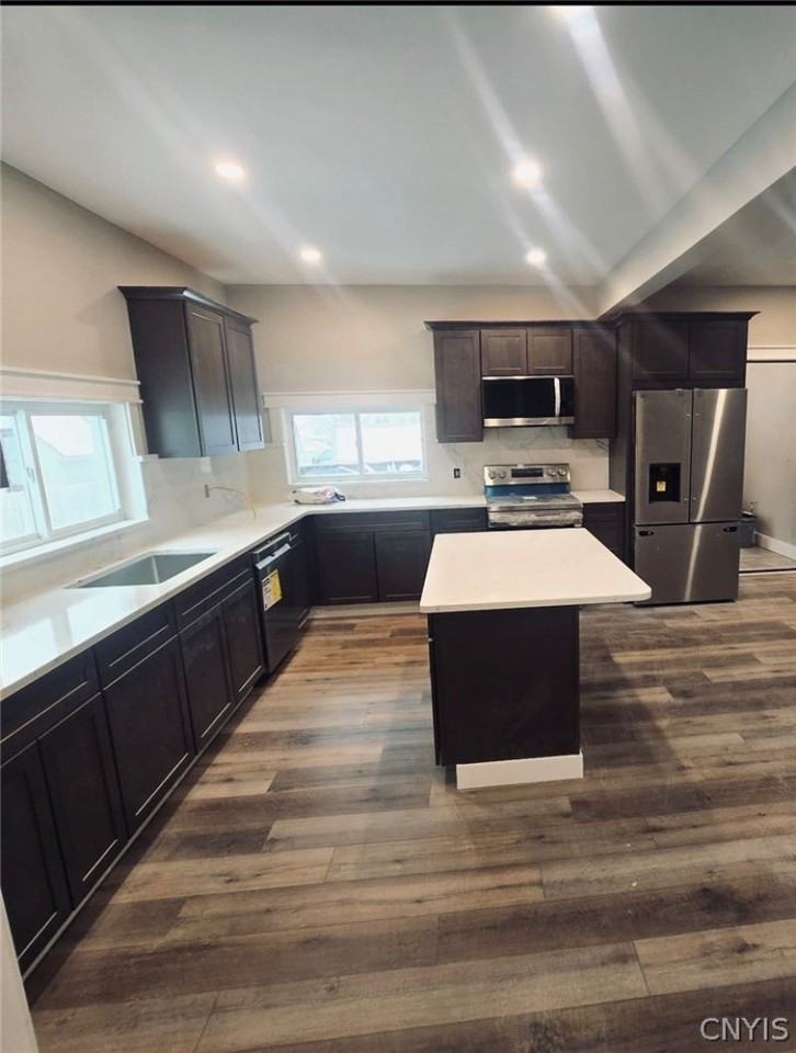 69 Syracuse St - Photo 2 of 6