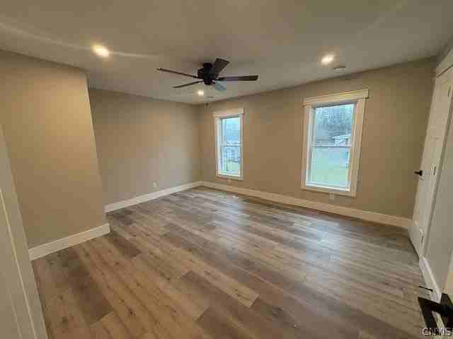 69 Syracuse St - Photo 5 of 6