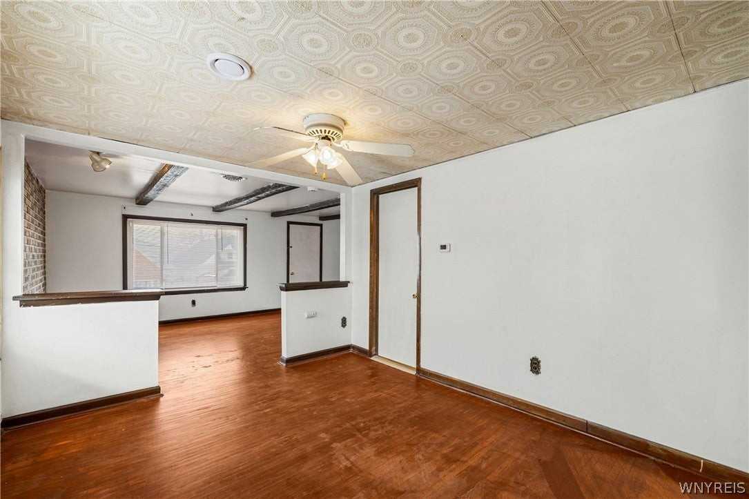 129 Woodell Ave - Photo 5 of 21