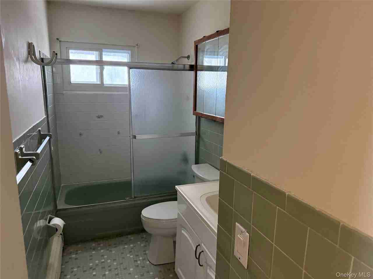 53 King Rd - Photo 7 of 42