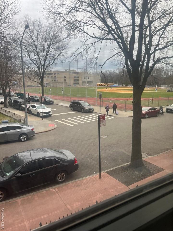 13915 83rd Ave Apt 233 - Photo 6 of 10