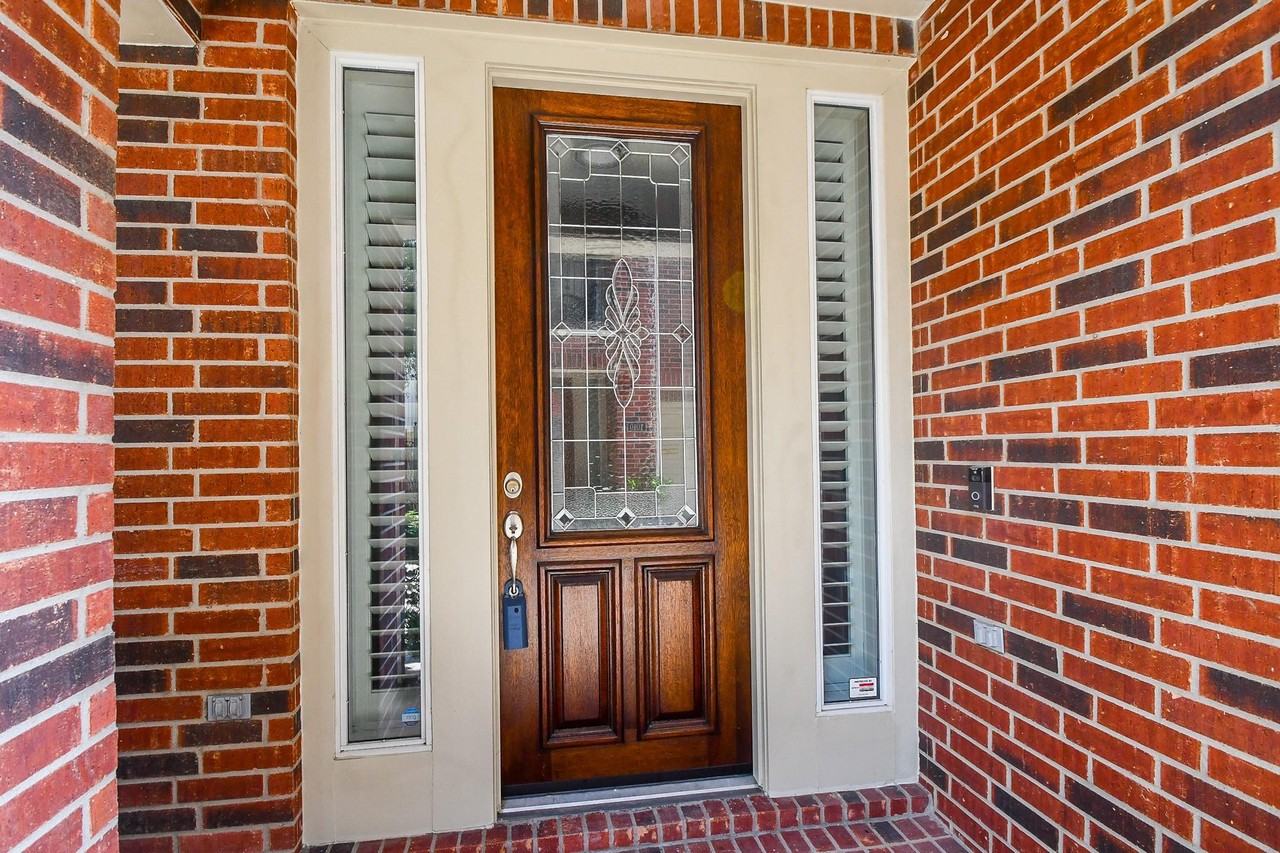 1016 Studer St - Photo 3 of 29