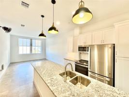 featured image of 2102 Mechanic St