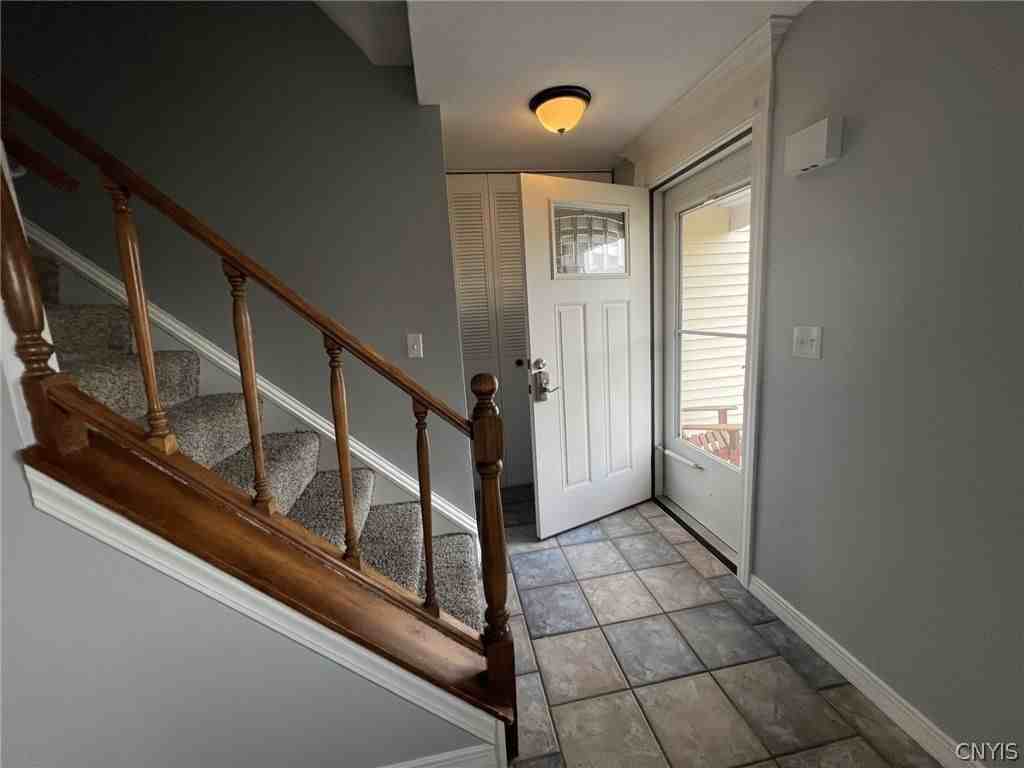 10 Echodale Ave - Photo 2 of 29