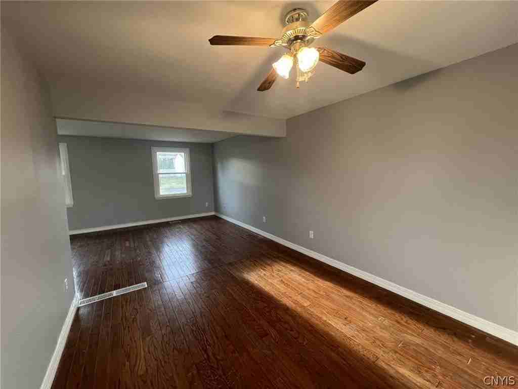 10 Echodale Ave - Photo 6 of 29