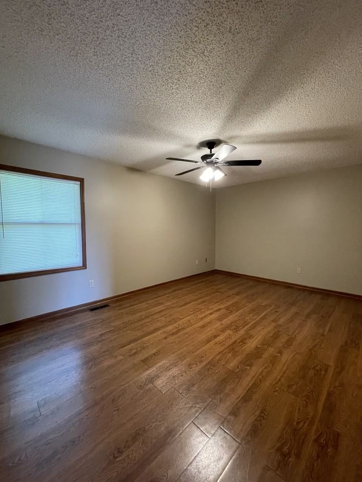 2018 Timberidge Dr #1 - Photo 6 of 16