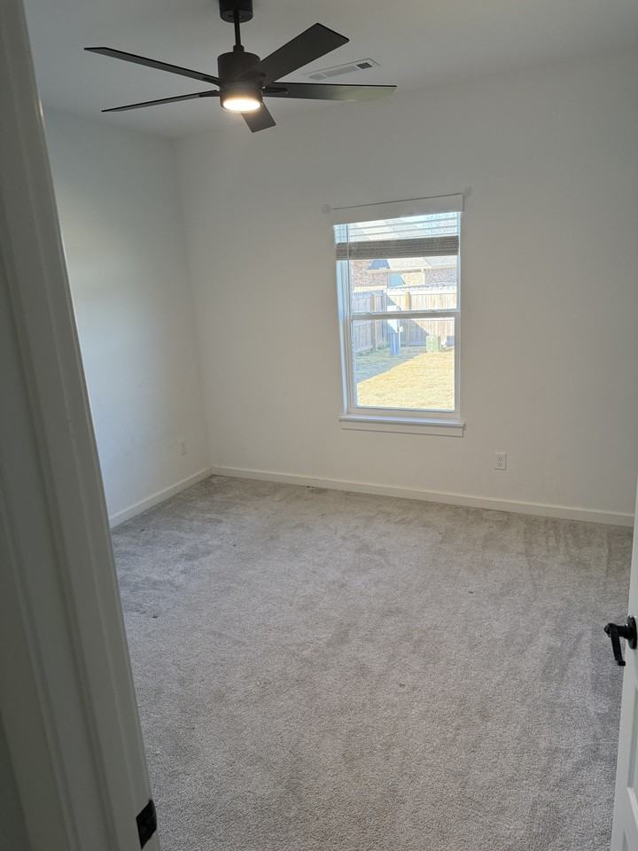 5837 Lavender Ave #1 - Photo 6 of 16