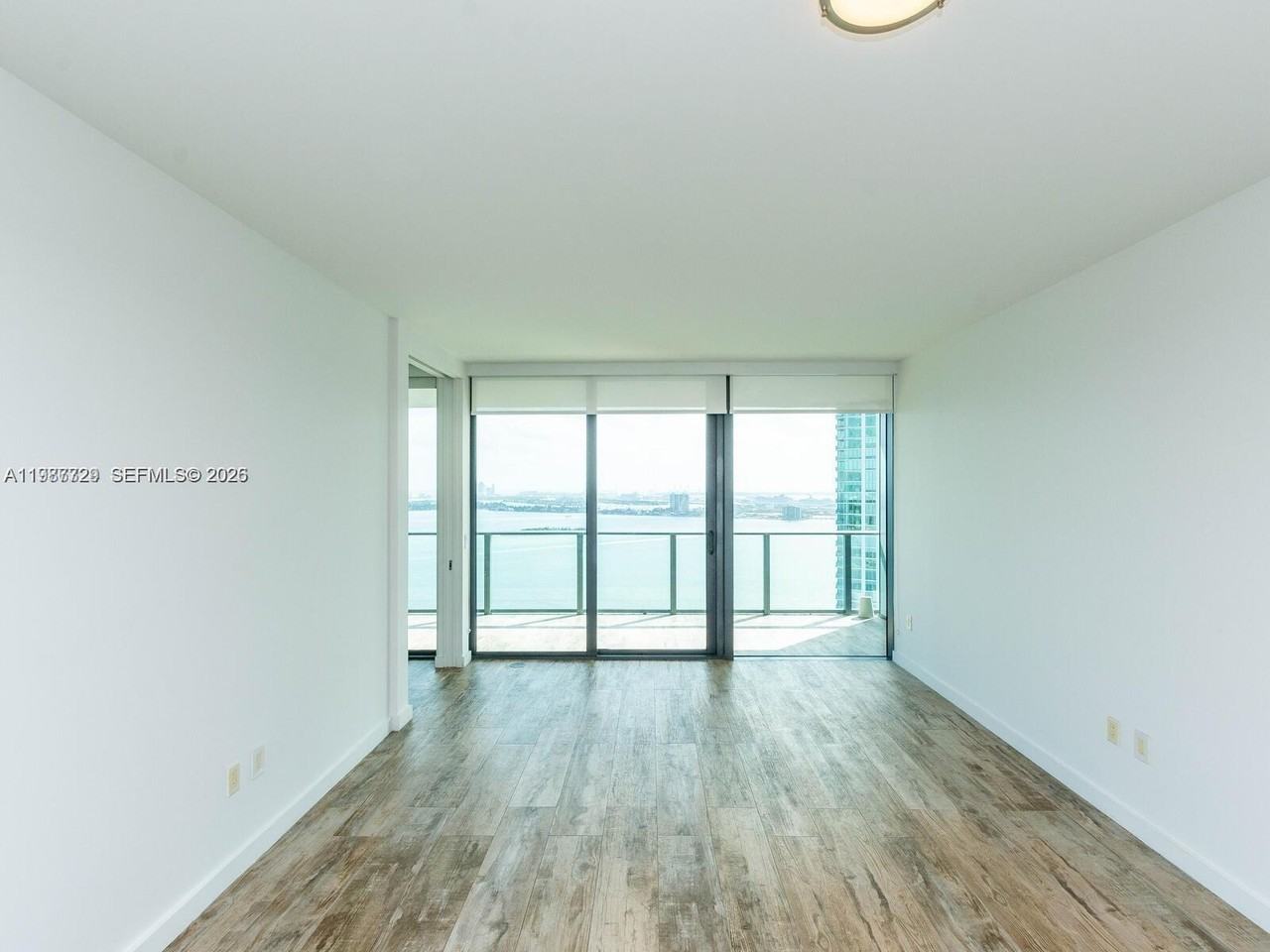 NE 32nd St & Biscayne Blvd - Photo 6 of 28