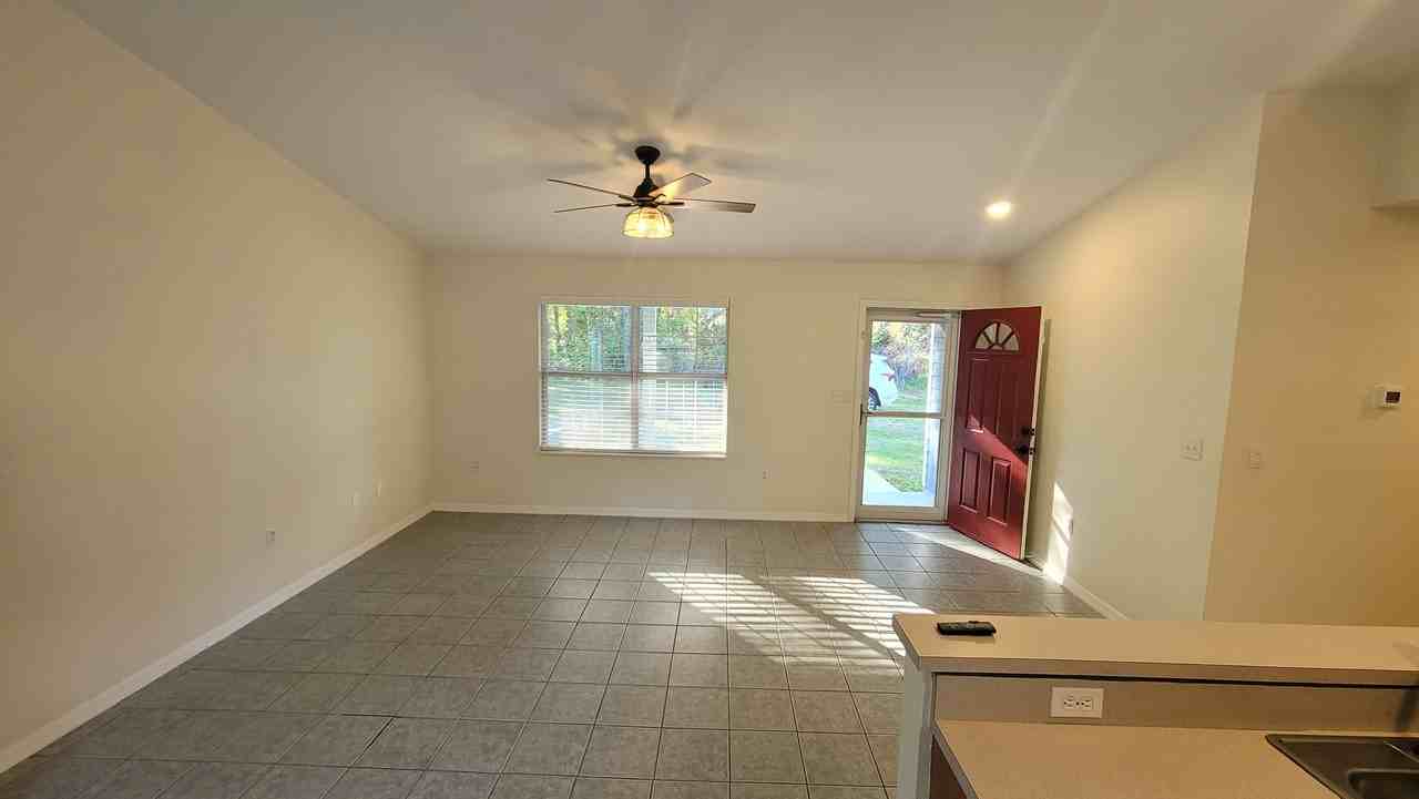 19491 Nw 237th St #1 - Photo 5 of 16