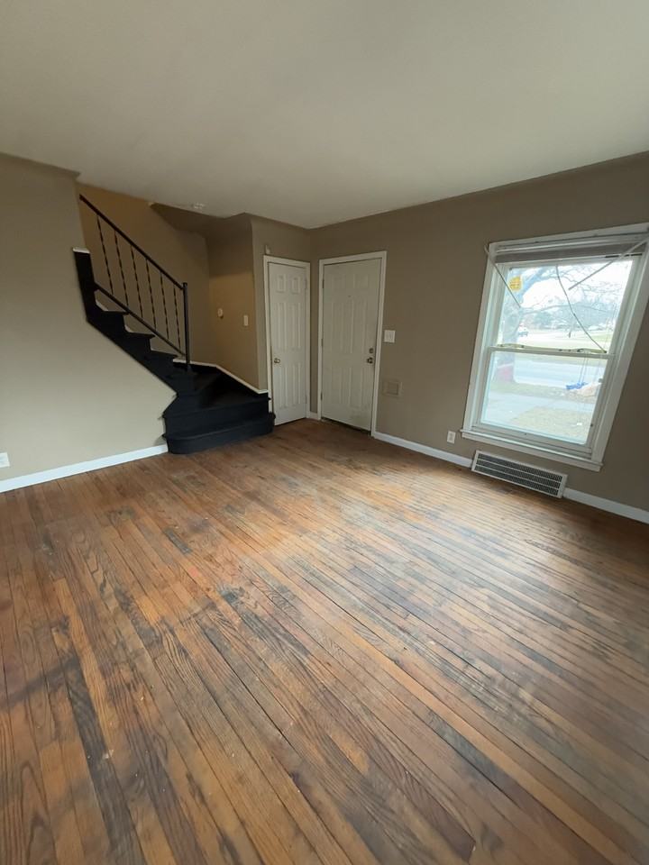 20910 Moross Rd #1 - Photo 3 of 24