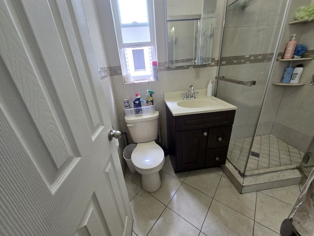 276 Emerson Ave #3 - Photo 4 of 10