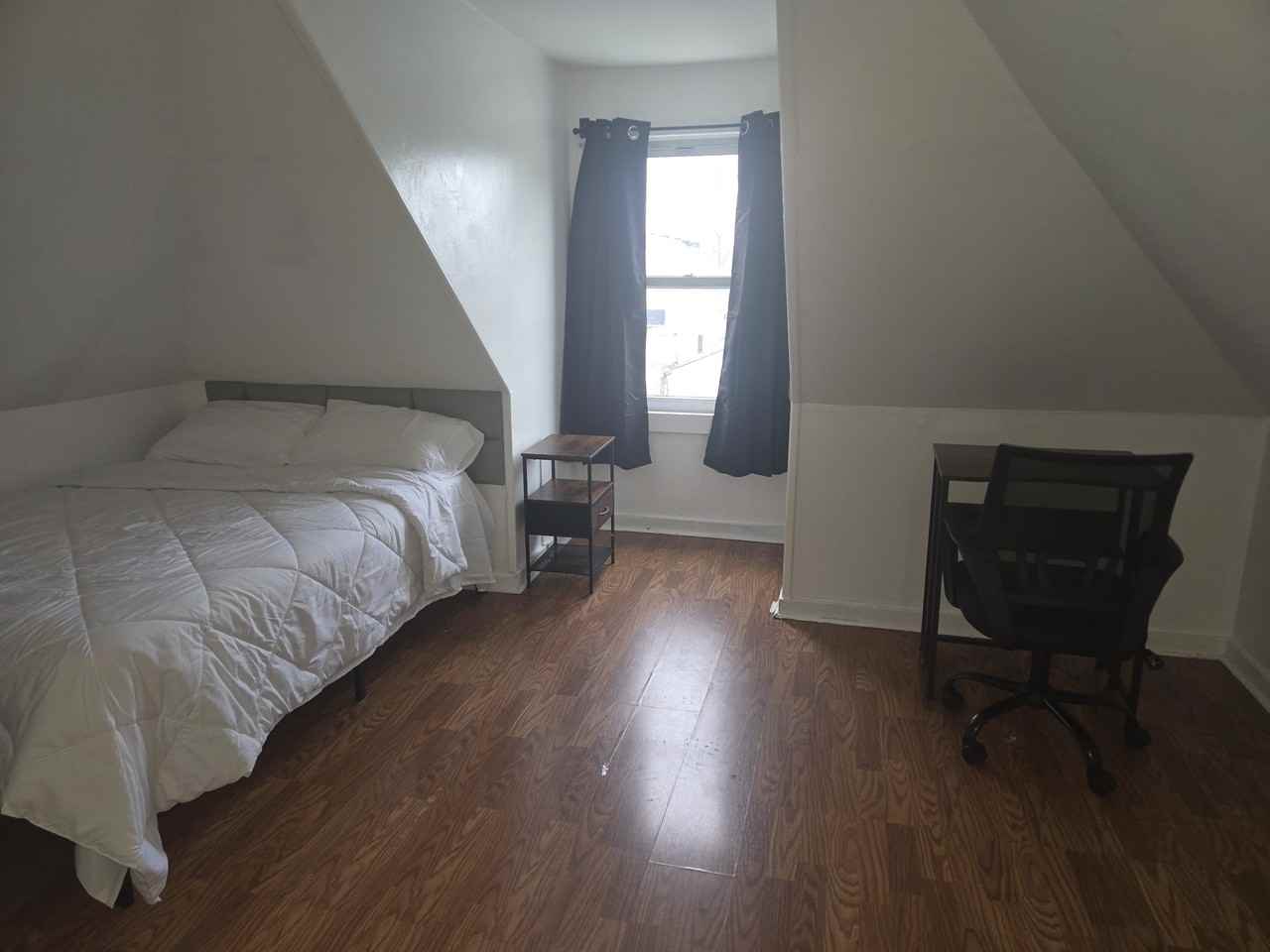 276 Emerson Ave #4 - Photo 7 of 10