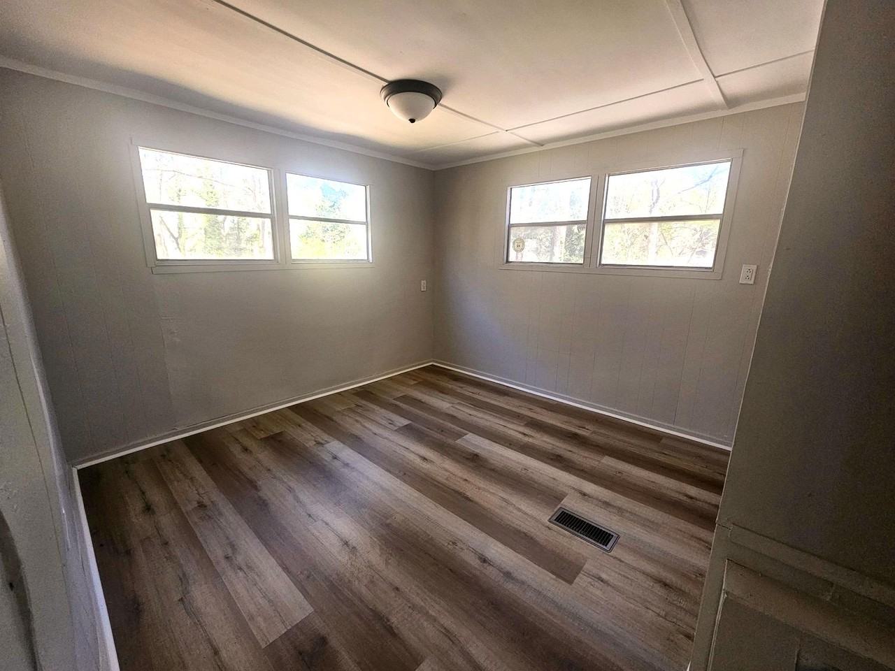 325 Southstar St #1 - Photo 6 of 6