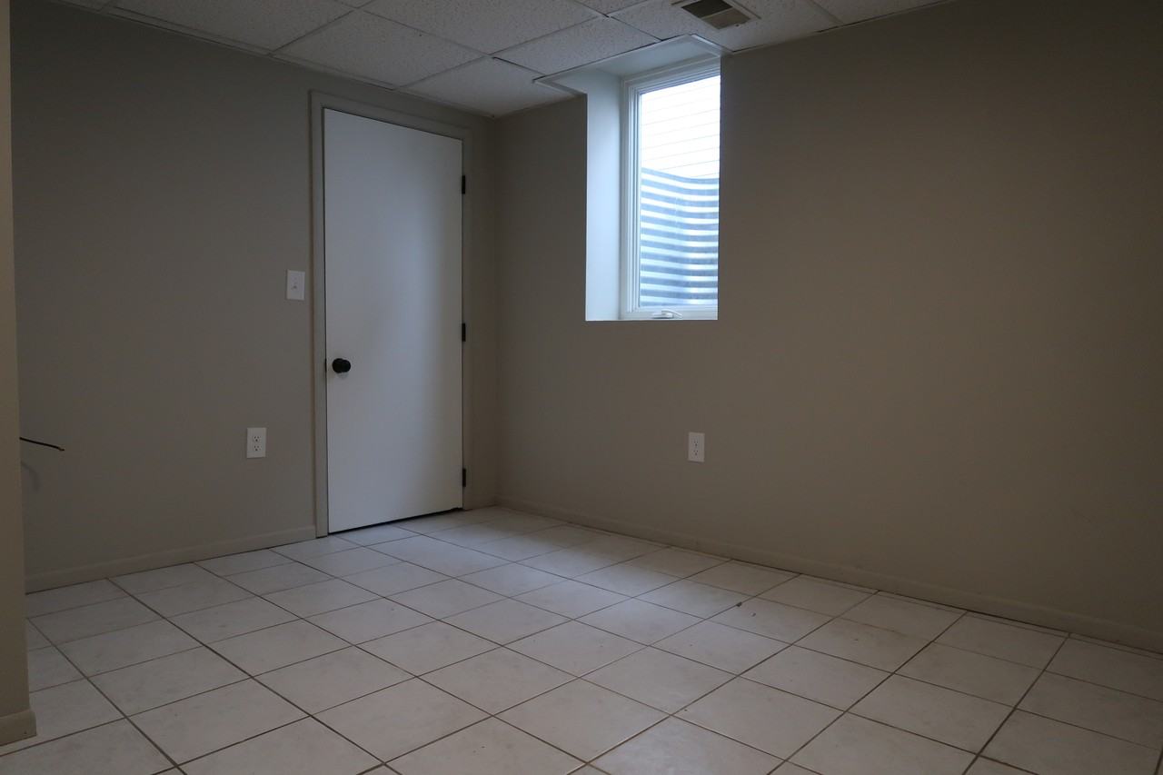 1221 Powers Ave Nw #1 - Photo 7 of 10