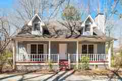 1571 Larkwood Dr - Photo 1 of 1