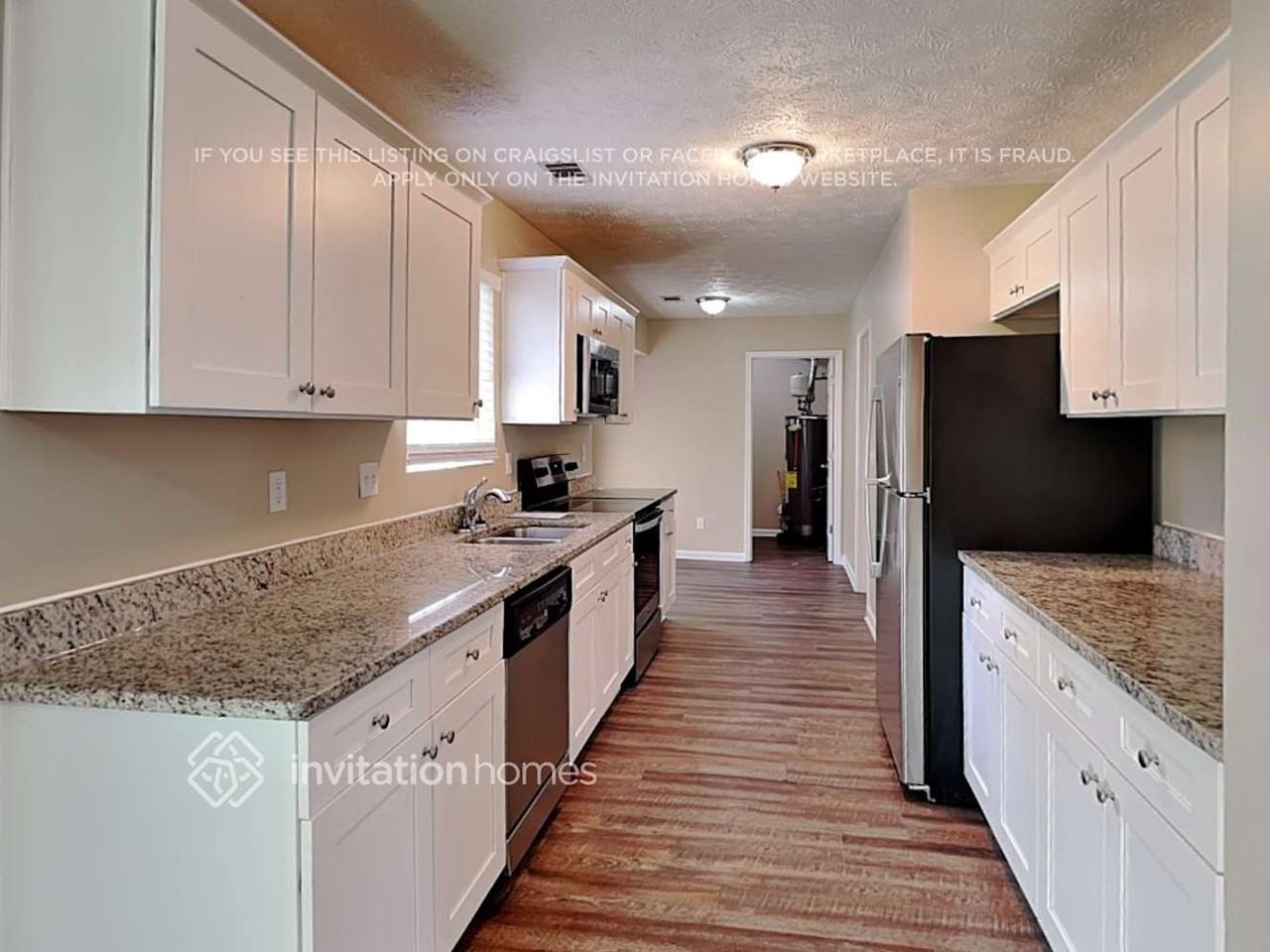 5425 Radford Ln - Photo 5 of 11