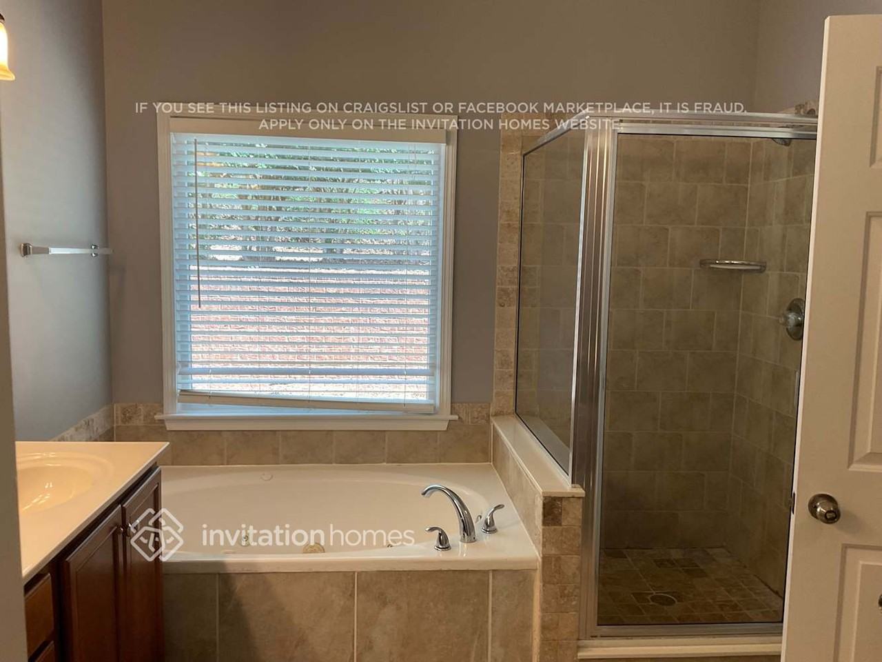 1085 Chippewa Oak Dr - Photo 6 of 8