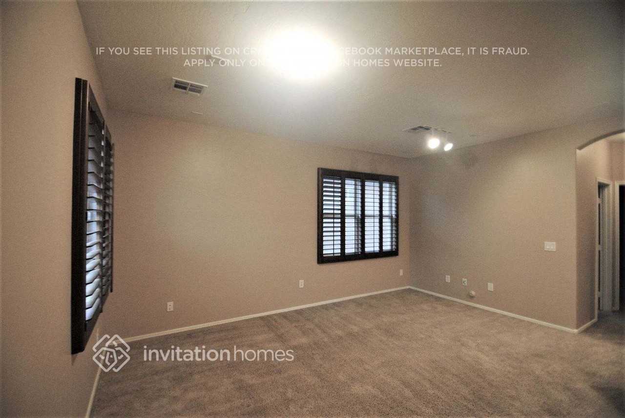 4199 E Jasper Dr - Photo 3 of 15