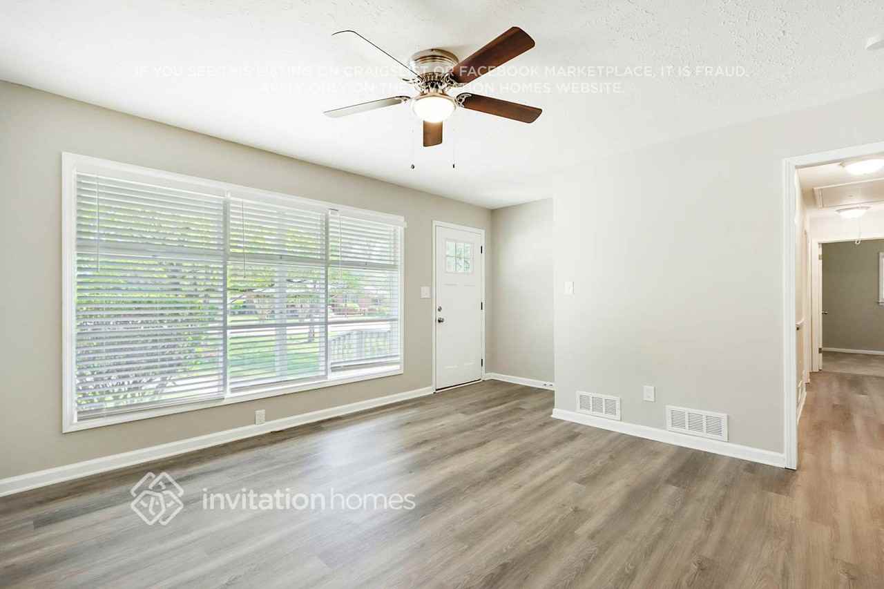 4378 Chelou Dr - Photo 7 of 26