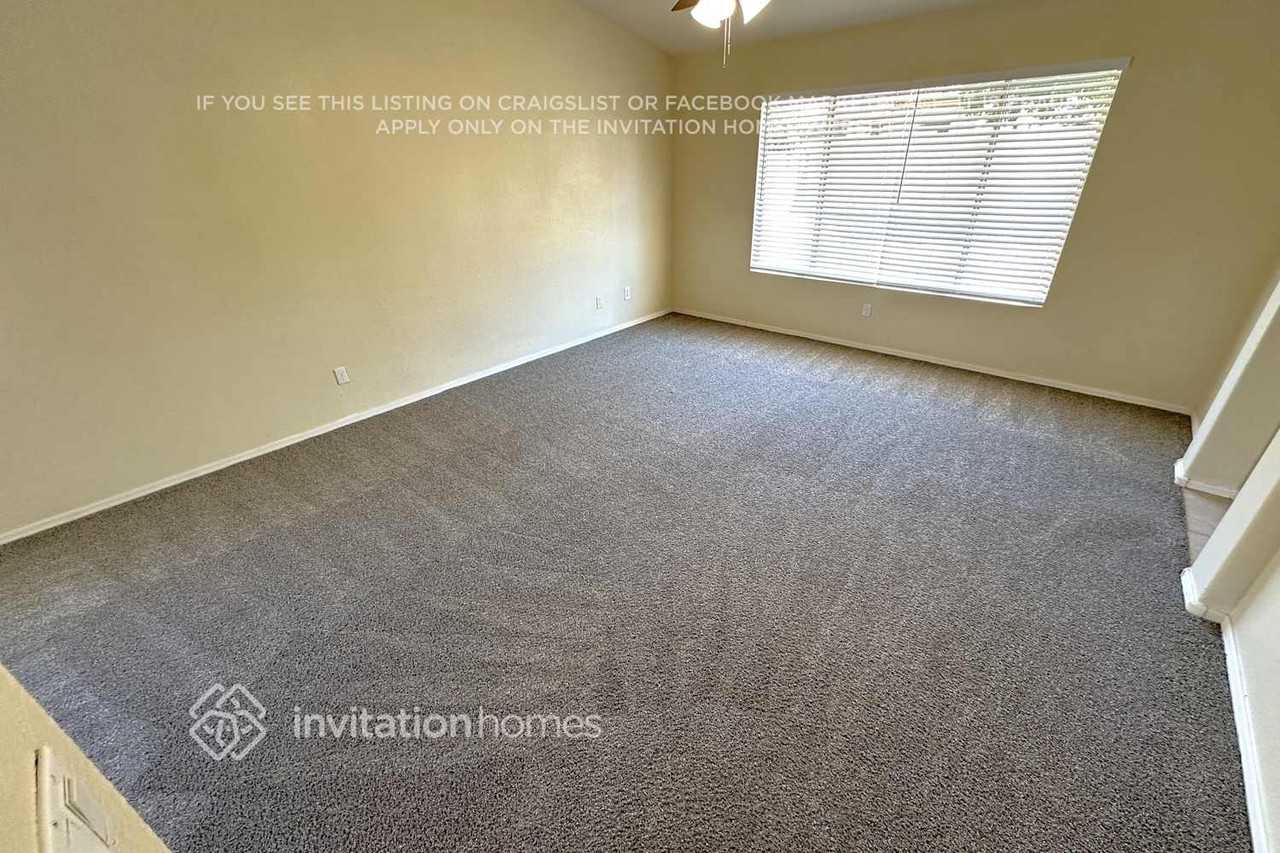 775 S Lanus Dr - Photo 7 of 14