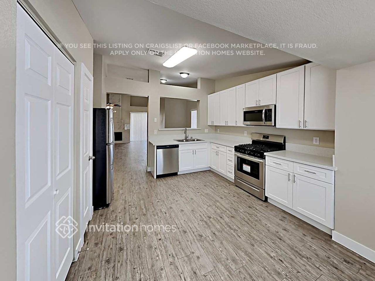 1613 Fig Palm Ct - Photo 5 of 18