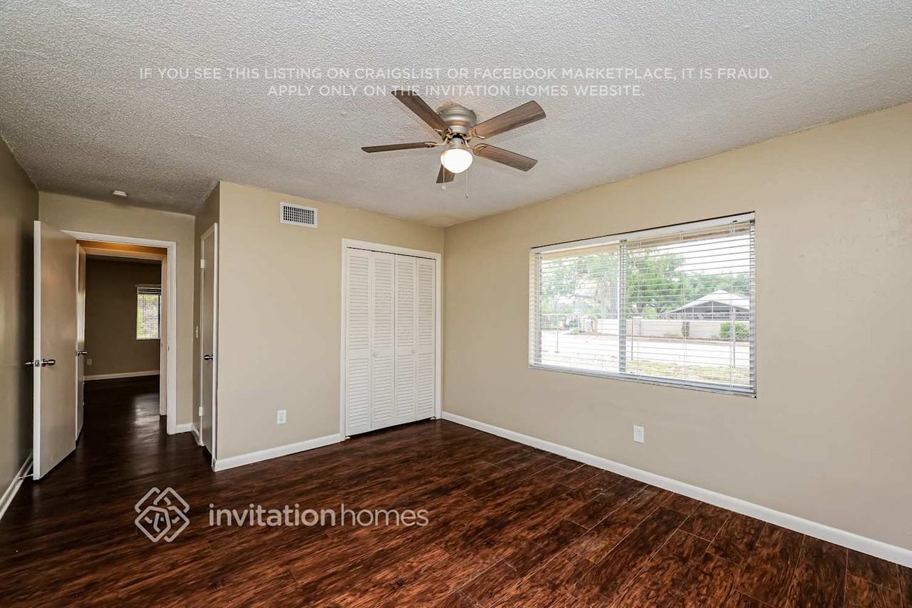 3308 Country Side St - Photo 6 of 18