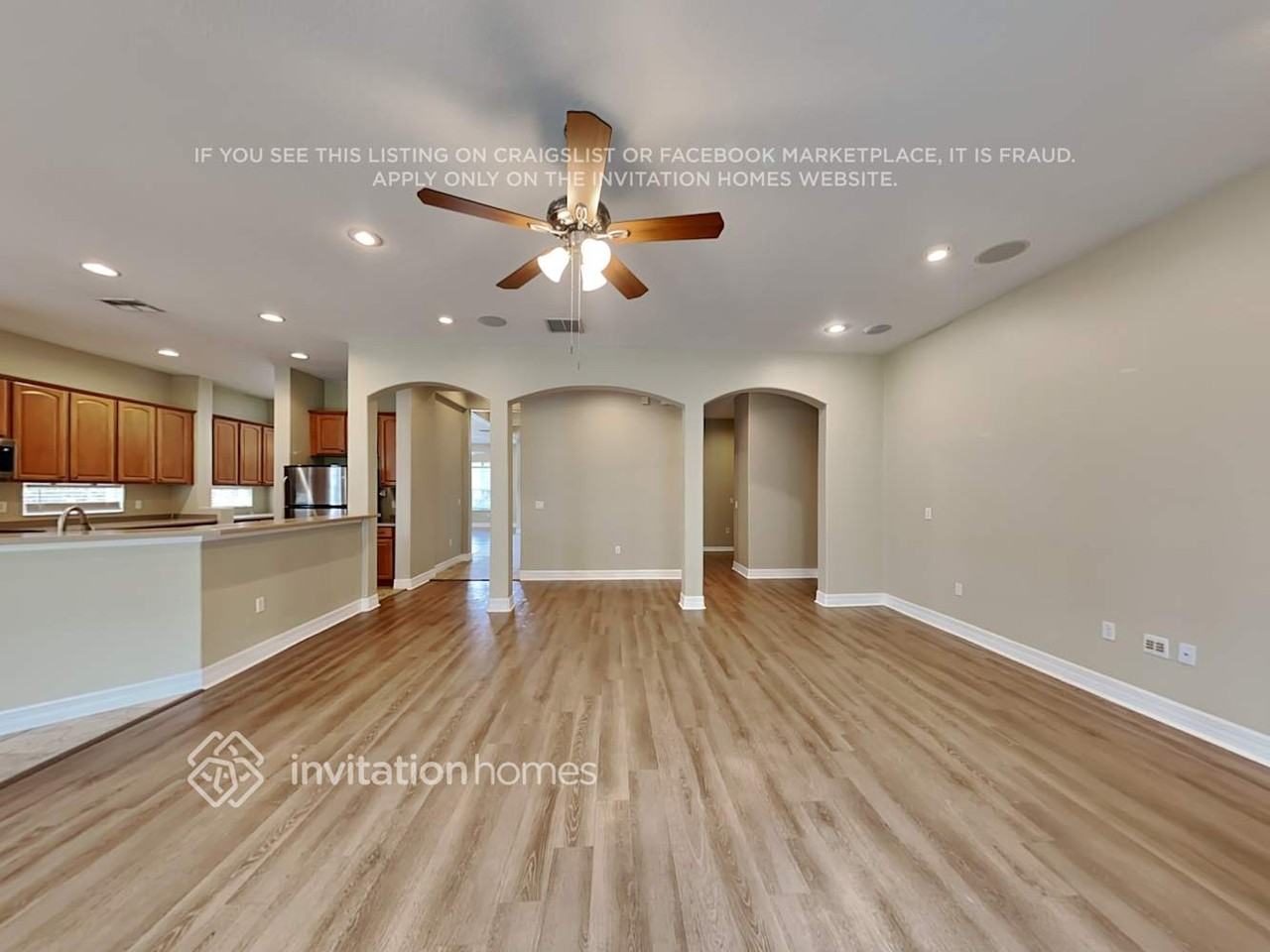 20401 Walnut Grove Ln - Photo 6 of 18