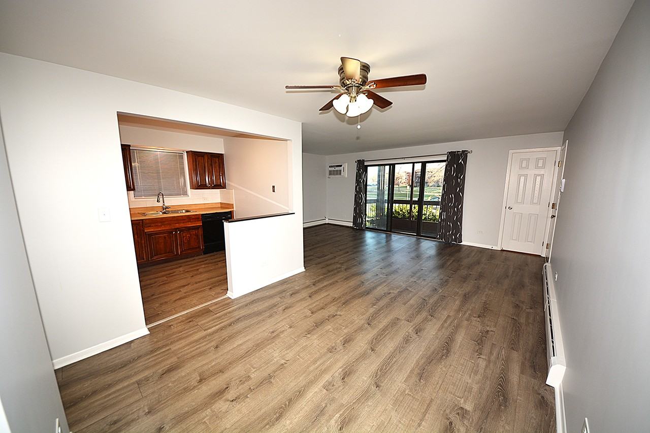 8624 Shagbark Court #1E - Photo 2 of 10