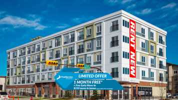 featured image of 2110 Centre St Ne