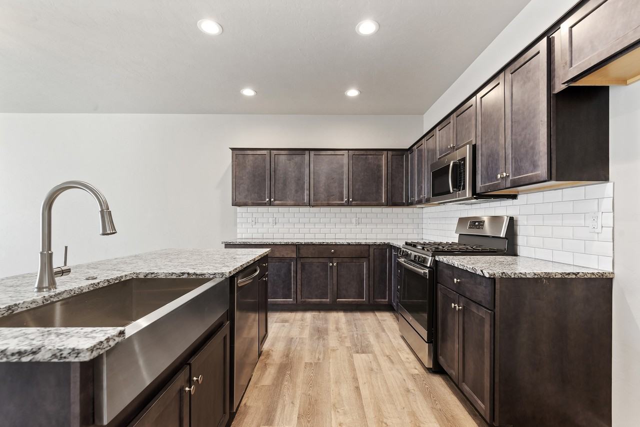 6330 W Tierra Ln #6330 - Photo 7 of 32