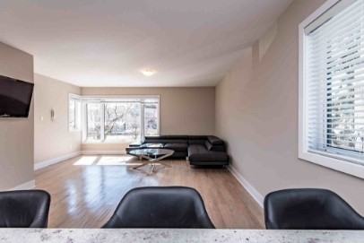 133 Sweetland Avenue - Photo 7 of 8