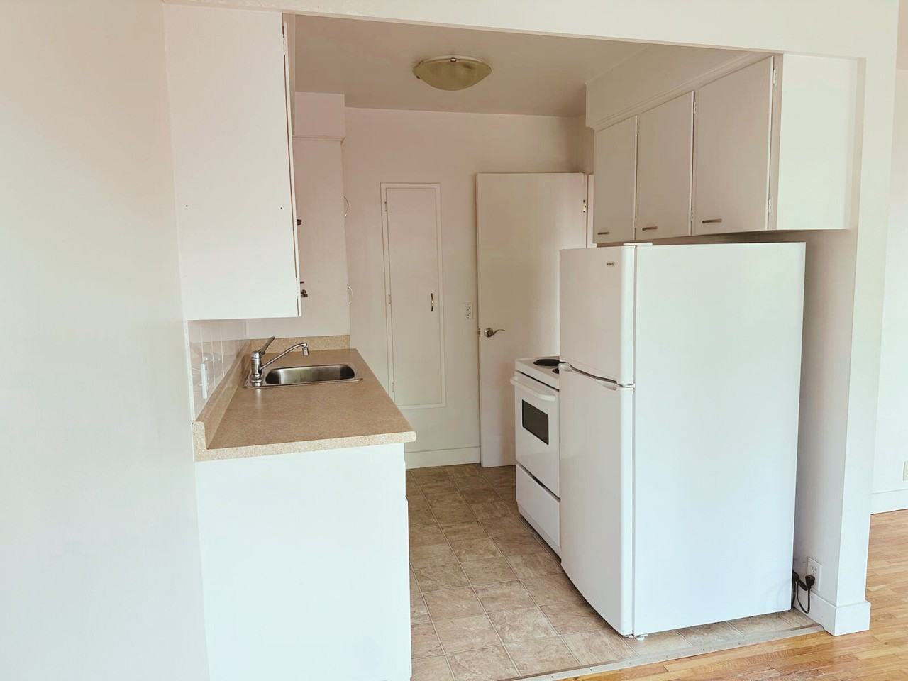 Conn Lodge - Photo 5 of 27