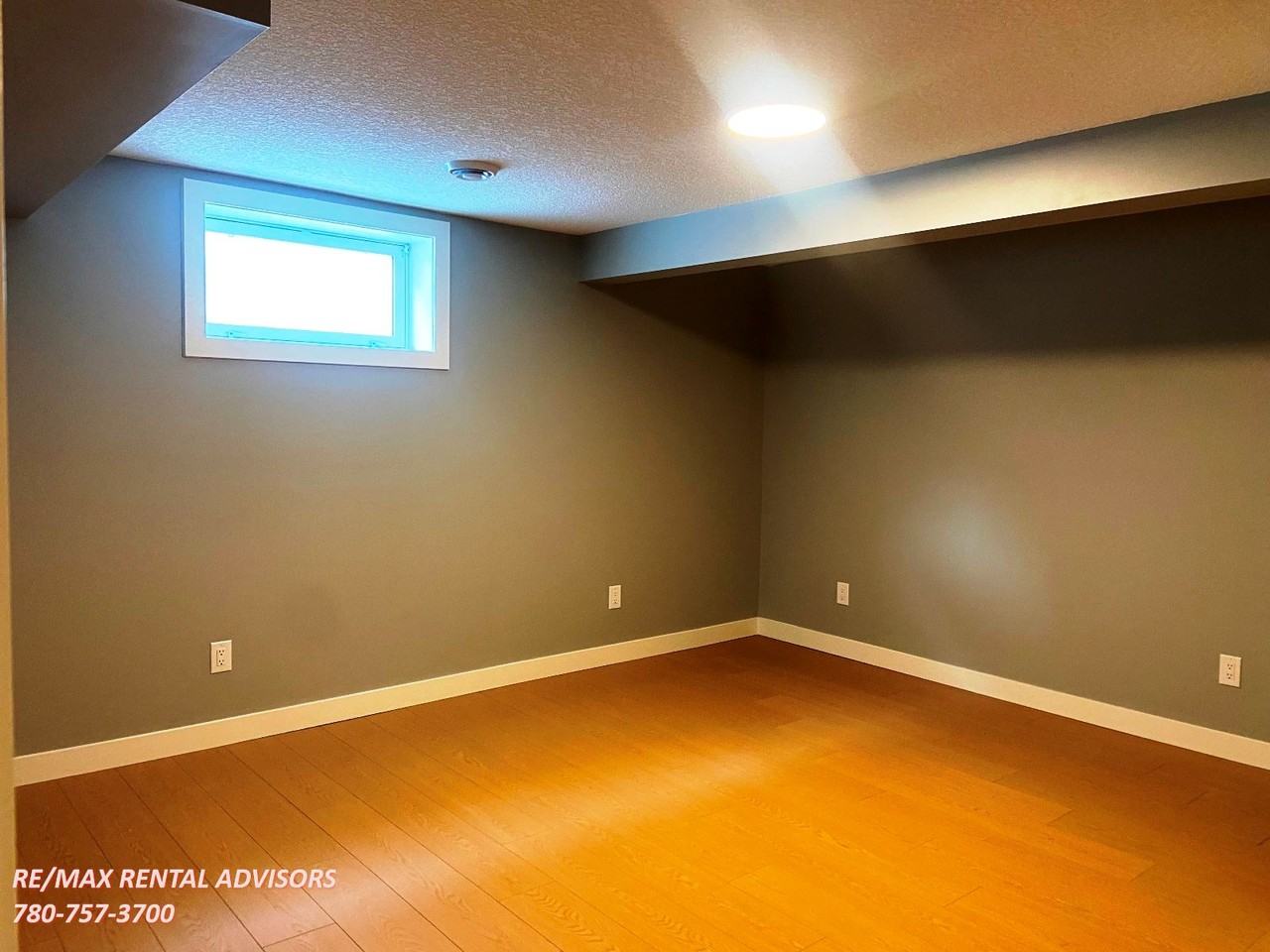 BSMT 10503 35A Avenue Northwest - Photo 7 of 13