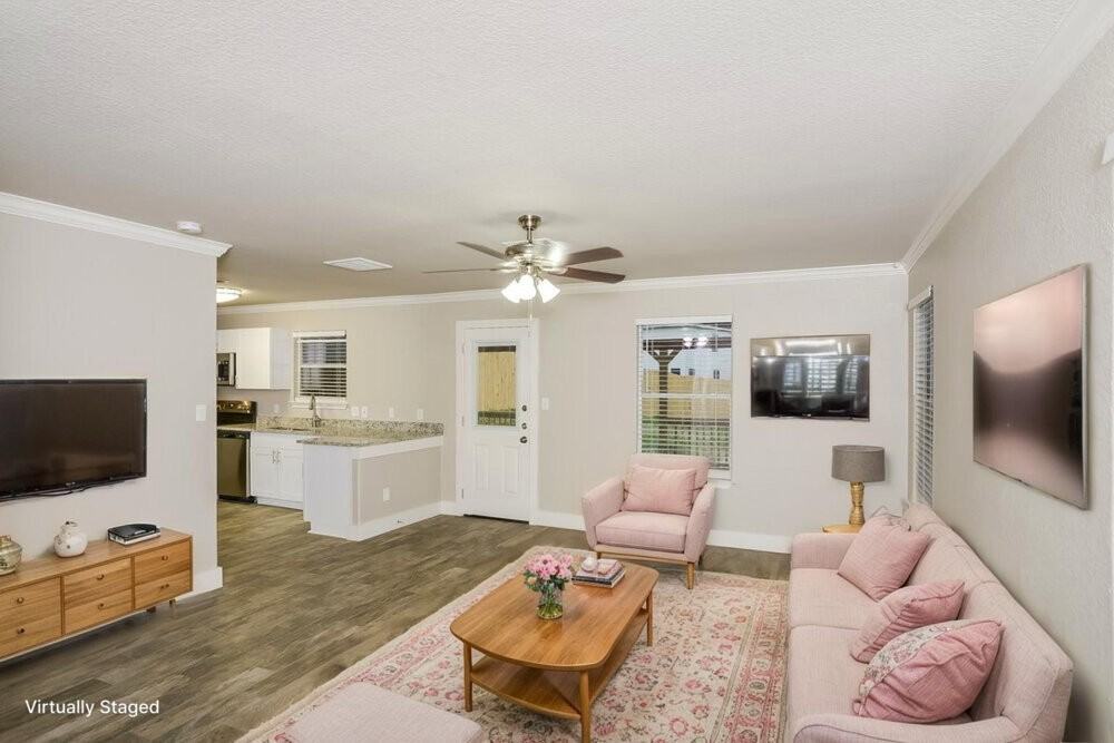 5727 Sandy Cyn - Photo 4 of 20